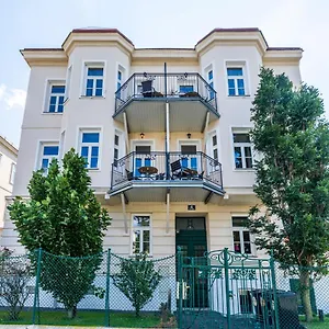 Imperial Schoenbrunn - Contactless Check-in Appartement