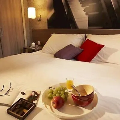 Aparthotel Adagio Vienna City 4*,